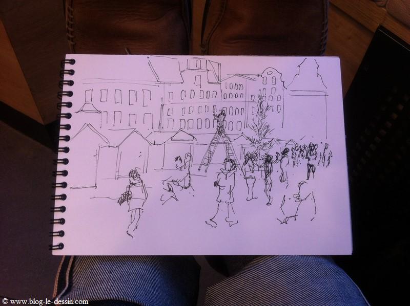 L'étape finale pour apprendre à dessiner une foule est de tracer quelques personnes précisément